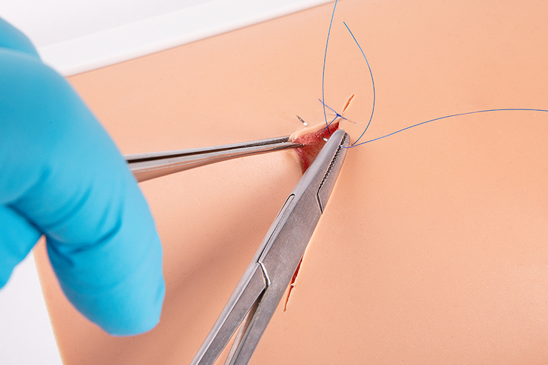Simulateur d’entrainement de suture