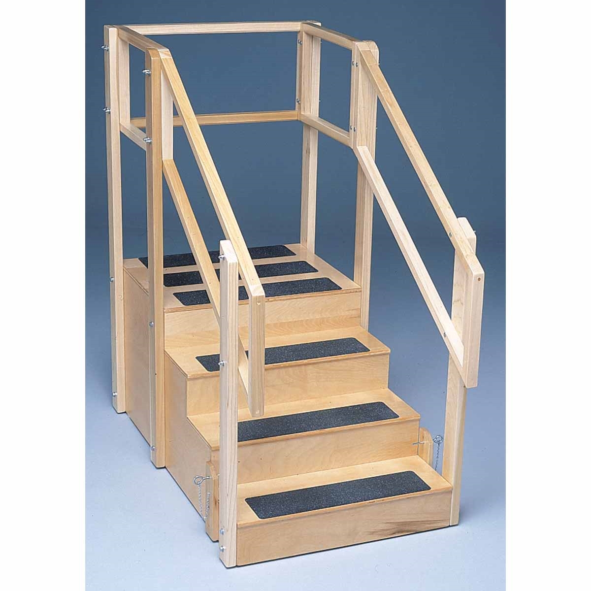 Escaliers d’entrainement en bois