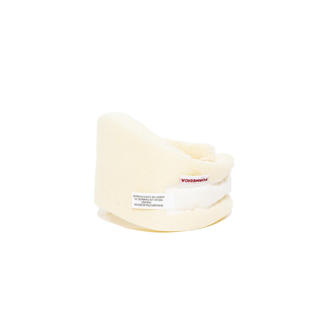 Universal size flexible cervical collar