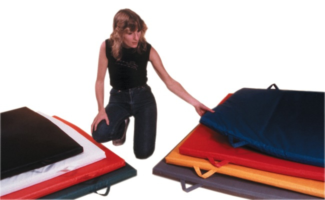 [111-752] Mattress with Handle 1.2 m (4') x 1.8 m (6') x 3 cm (1.037&quot;)